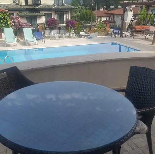 Incilikonak Hotel Ula