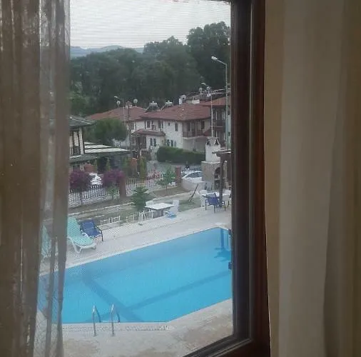 Incilikonak Hotel Ula